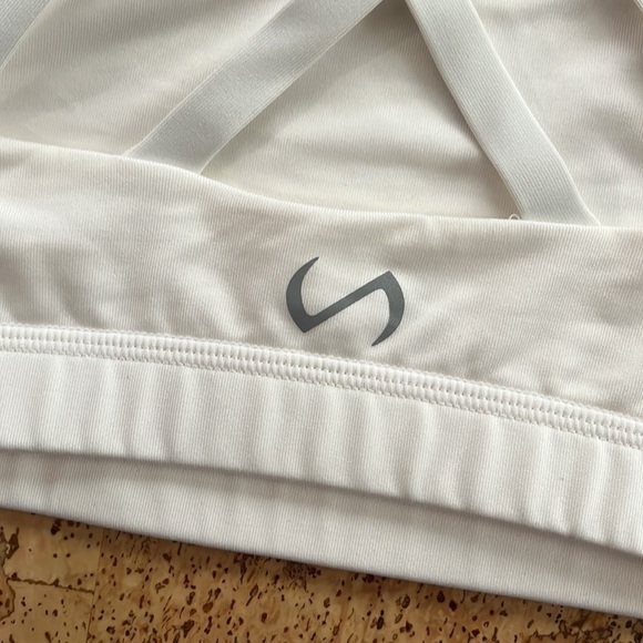 Tlf White Strappy Sports Bra - Picture 4 of 8